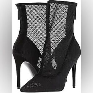 Kendall + Kylie MESH HEELED BOOTS (8.5)